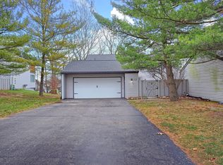 2779 Monte Vis, Brighton, MI 48114