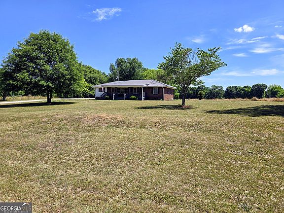 2nd image of 2655 Hester Town Rd