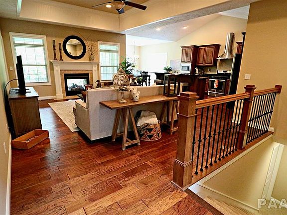 4th image of 3920 W Anchor Dr