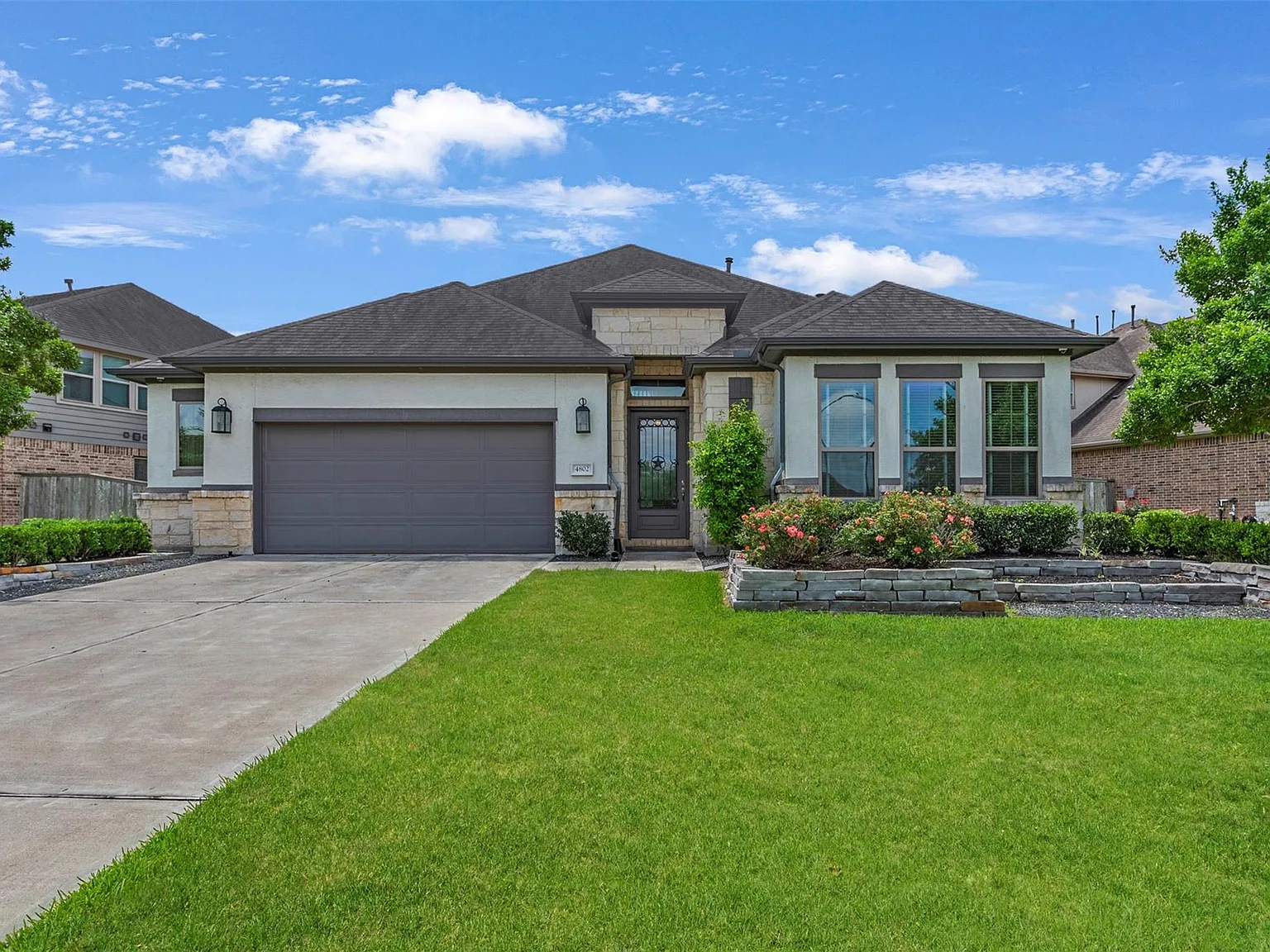 4 bed, 3.0 bath, 3064 sqft, $3,100 — Photo 4