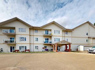 5402 S 50th Ave #303, Stettler, AB T4K0A2