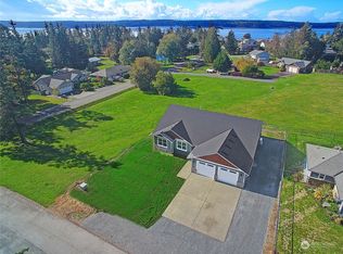 778 Commodore Ln, Camano Island, WA