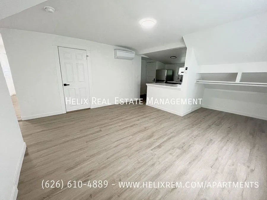 Downtown Pasadena Studio! — Photo 4
