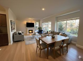 22150 Dewdney Trunk Rd #215, Maple Ridge, BC V2X3H6