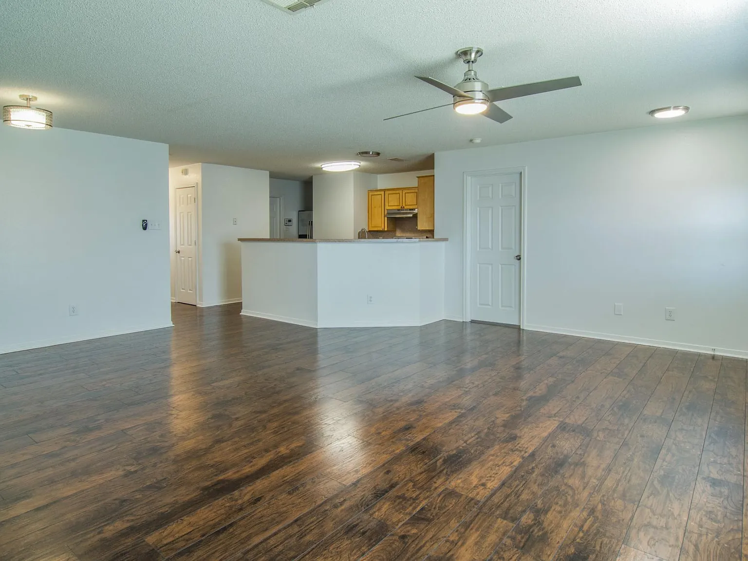 4 bed, 1616 sqft, $1,495 — Photo 4