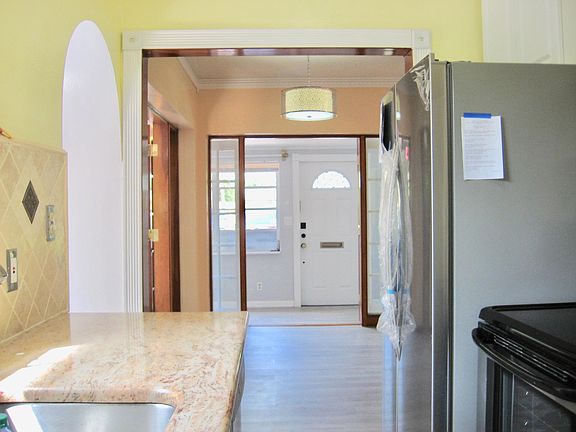 5th image of 2140 NE 180th St
