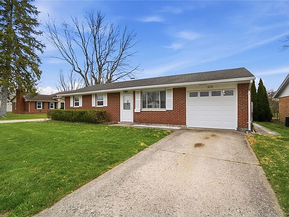 3rd image of 317 Mumford Dr