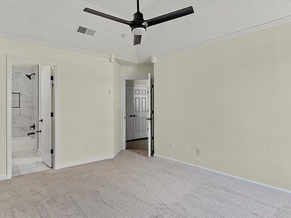 5th image of 2220 Valley Edge Dr