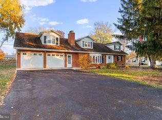 17 Sunset Dr, Gettysburg, PA 17325