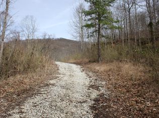 Smokey Creek Rd, Huntsville, TN 37756
