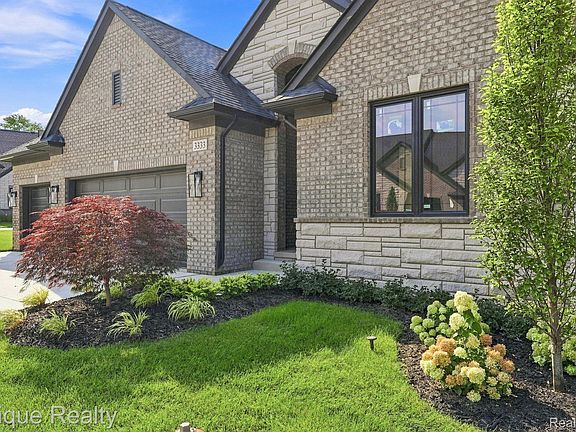 2nd image of 3333 Cornerstone Dr #68