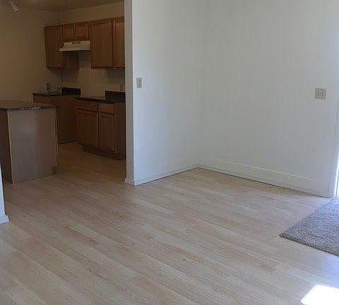 3rd image of 555 N Broadway APT 25