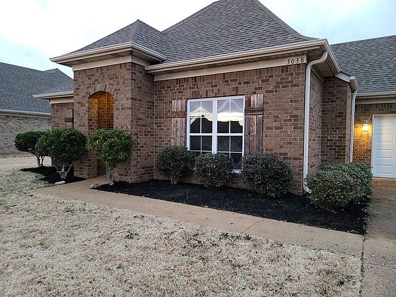 2nd image of 3038 Bramble Crest Dr