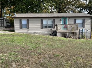 4918 Harmony Grove Rd, Hopkinsville, KY 42240