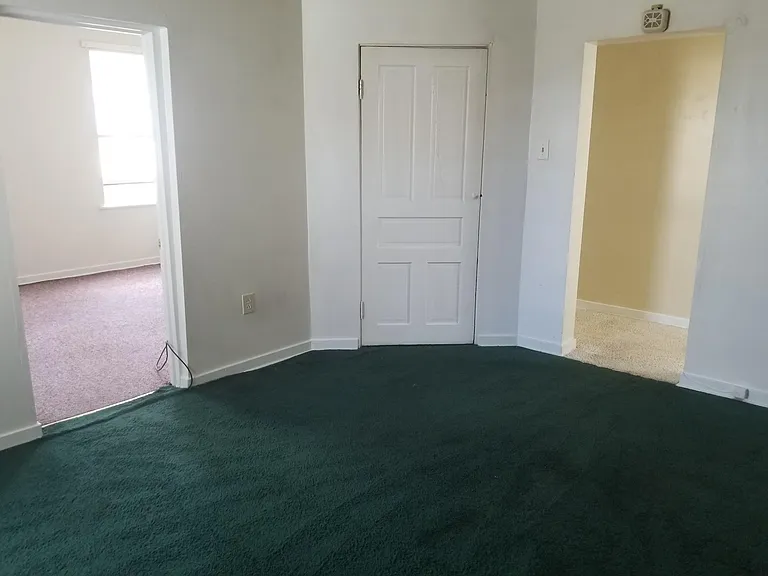 840 Ohio Ave — Photo 1