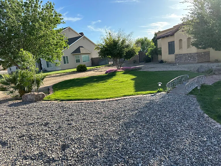 N Spencer Ln — Photo 30