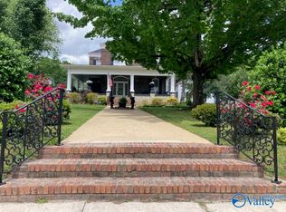 404 Washington St E, Fayetteville, TN 37334
