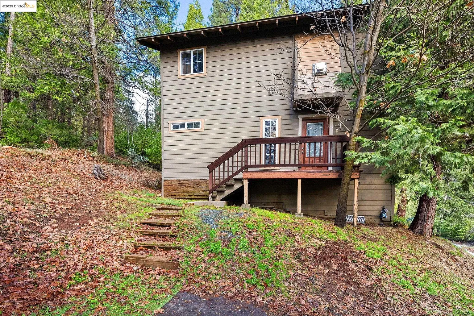 22464 N Tuolumne Rd photo 1