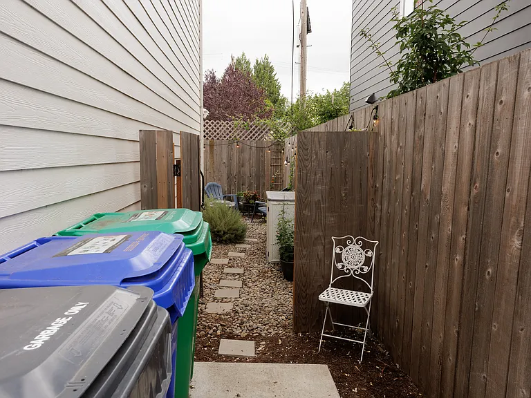 Side yard