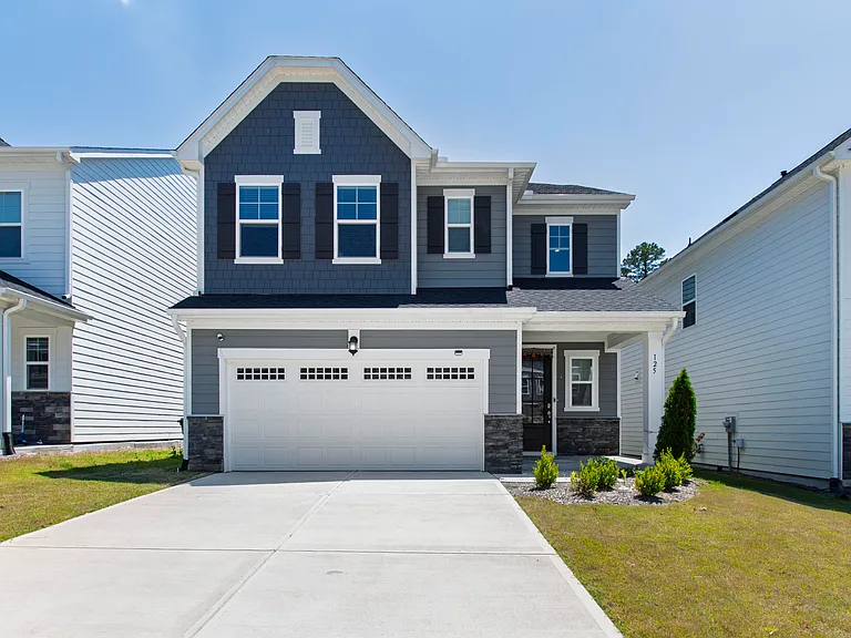 125 Fairport Ln — Photo 2
