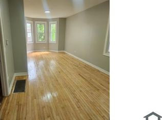 8008 S Escanaba Ave #1-2, Chicago, IL 60617