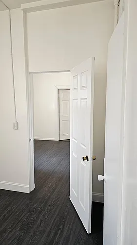 1956 McGraw Ave #1 Photo 1