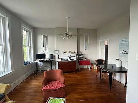 3rd image of 2517 Park Ave