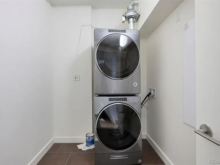 1750 Wewatta St #925L — Photo 26