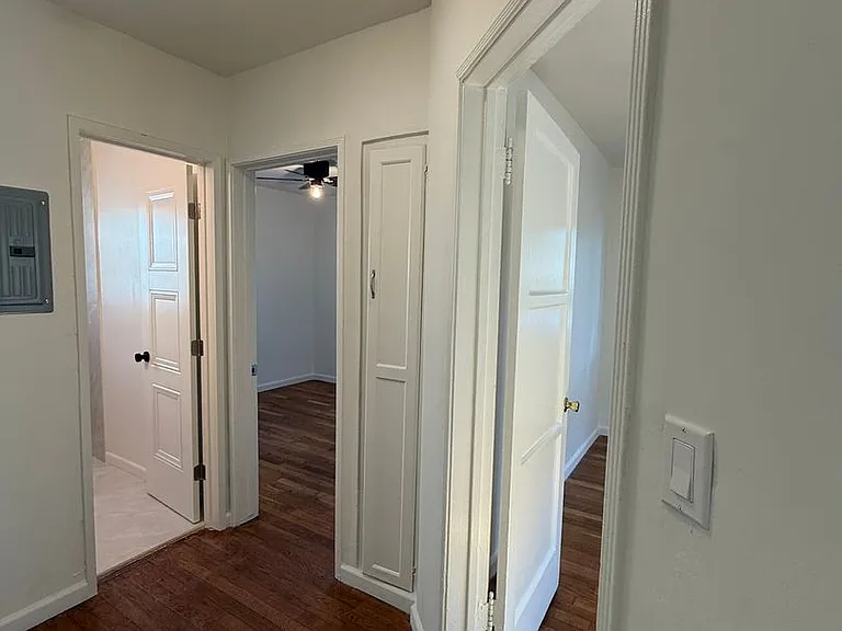 4131 W Toluca Lake Ave — Photo 12