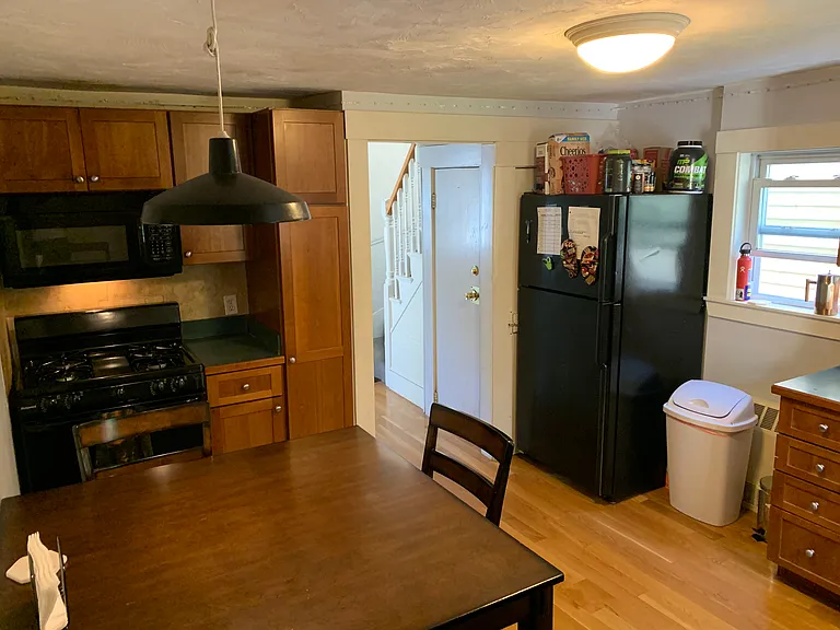 240 Charles St — Photo 22