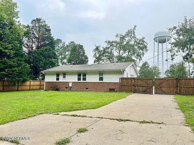 1708 N Poplar St — Photo 23