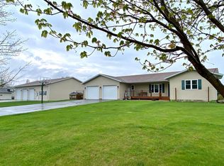 133 Penny Ln, Le Roy, MN 55951
