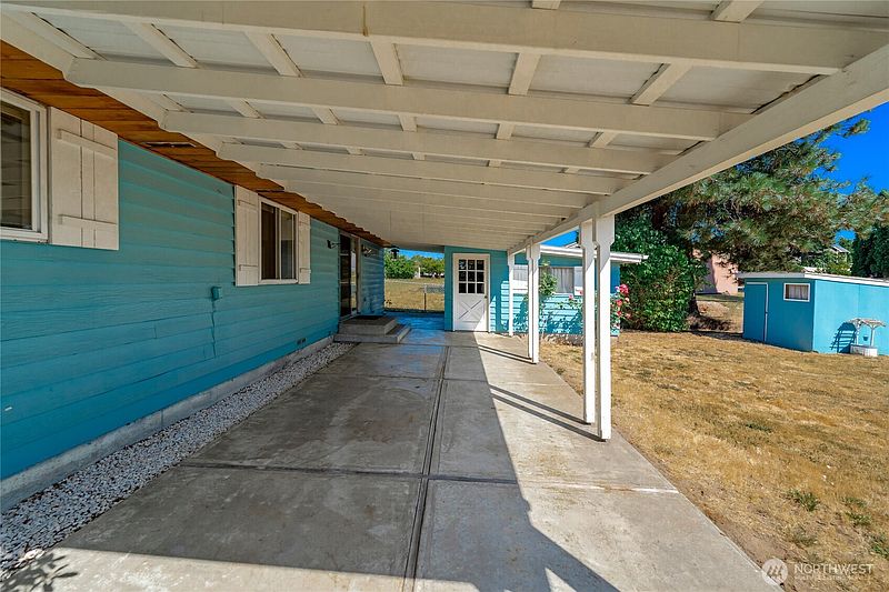 5th image of 10837 SE 217th Street