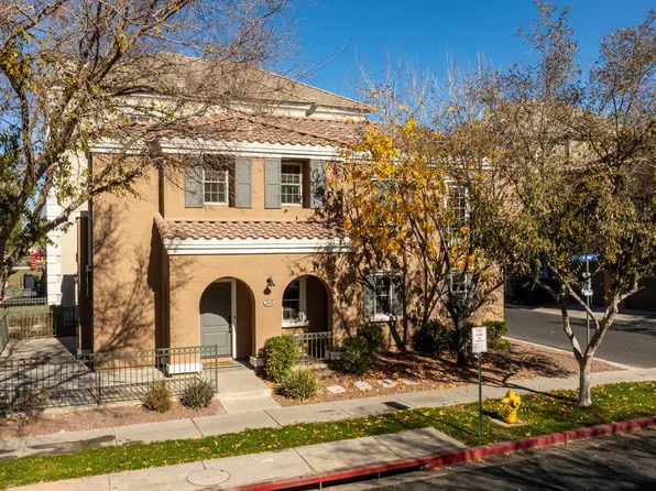 2638 S HARMONY Avenue, Gilbert, AZ 85295