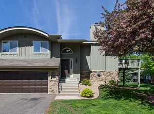 6844 Sherwood Rd, Woodbury, MN 55125