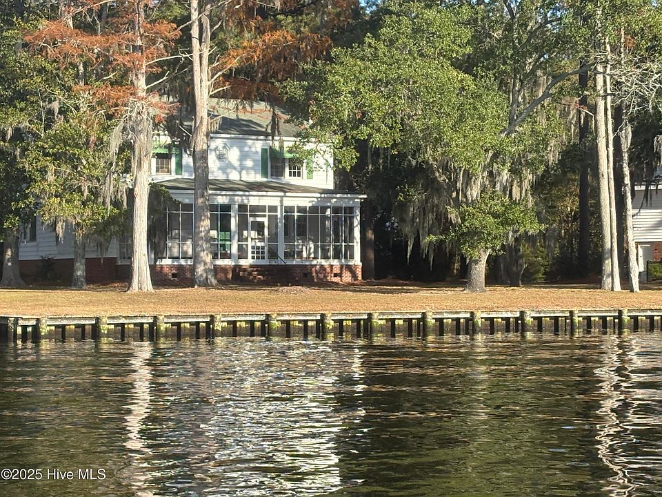 1st image of 314 Sunnyside Drive