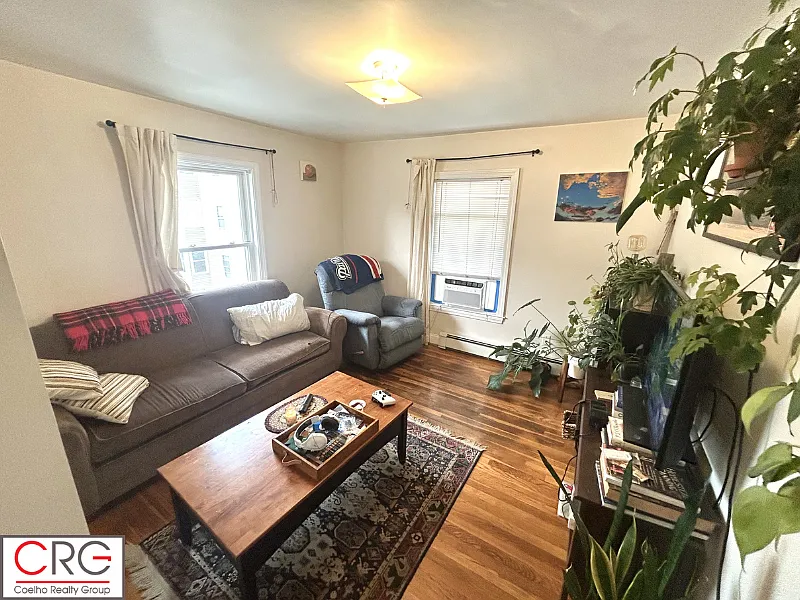 6 Pearl St #2