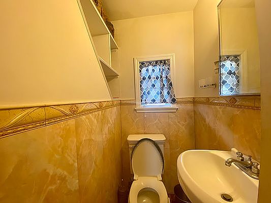 4th image of 26-24 14th St #3