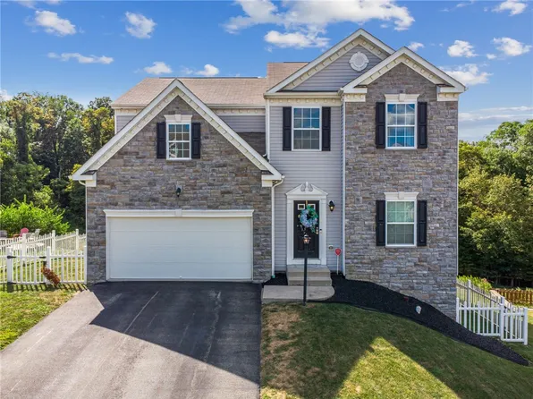 1754 Haflinger Dr, North Huntingdon, PA 15642