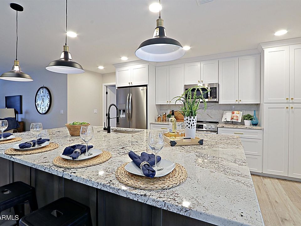 1st image of 10141 W Sombrero Cir