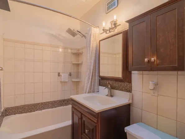 1390 Troy Avenue image 7 of 38