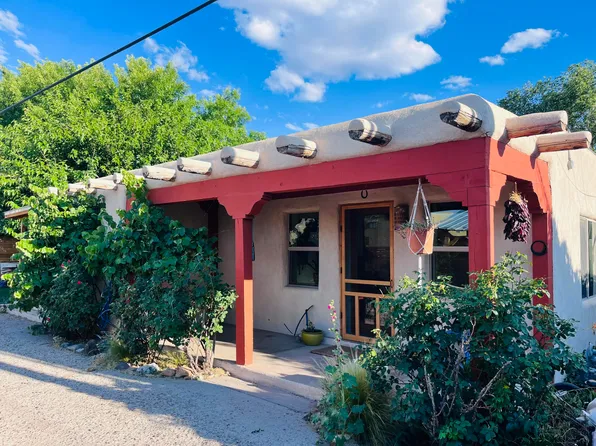 3808 Pedroncelli Rd NW, Albuquerque, NM 87107