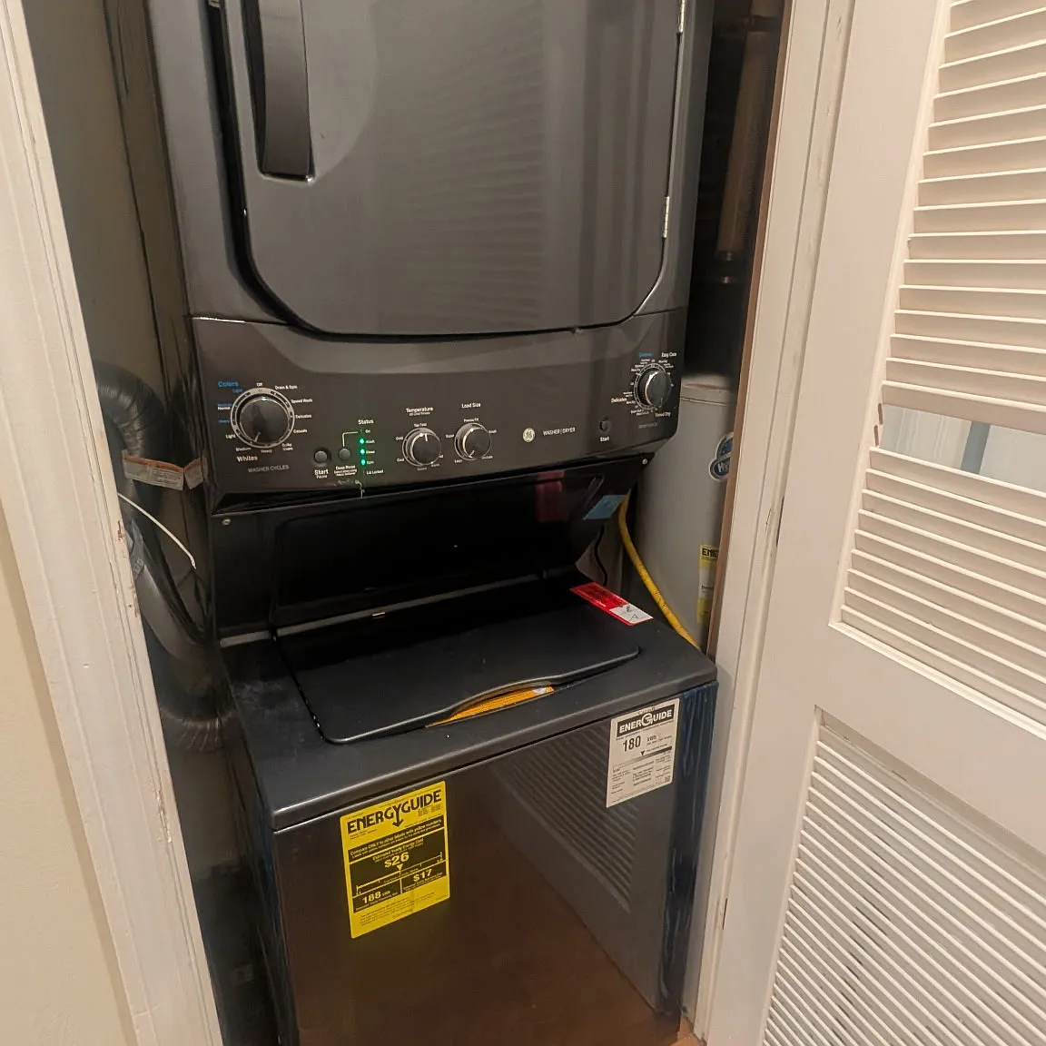 2 bed, 900 sqft, $1,500 — Photo 2