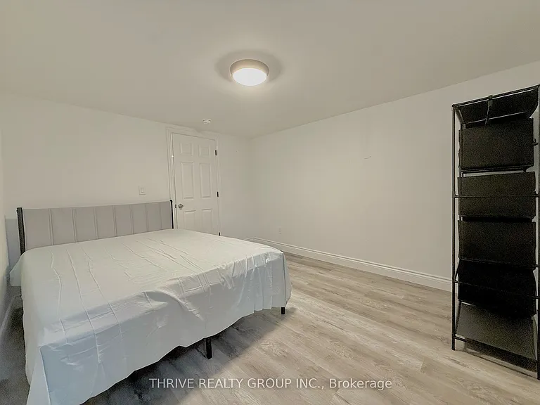 1919 Trafalgar St #49 — Photo 14