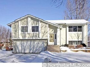 7340 Berkshire Way, Maple Grove, MN 55311