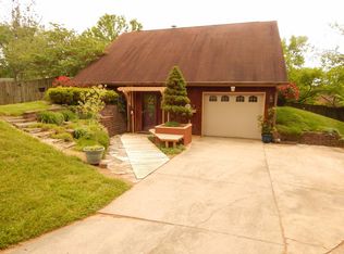 512 Bayberry Bnd, Lexington, KY 40517