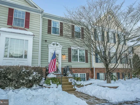 15122 Jarrell Pl, Woodbridge, VA 22193