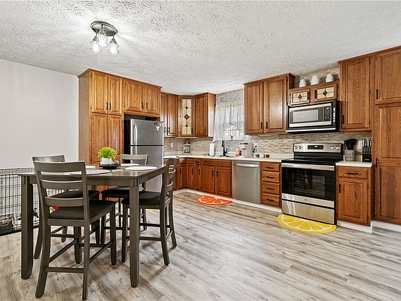 2nd image of 2902 Darlington Rd APT 502