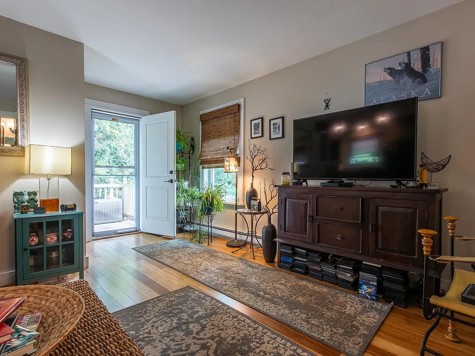 1 bed, 672 sqft, $2,300 — Photo 4