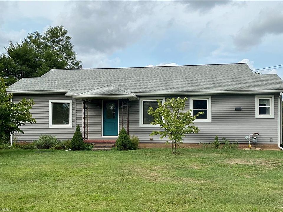 1st image of 585 Giffen Dr